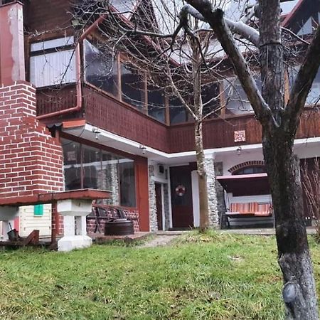 Вилла Casa Colt De Rai Брезой Экстерьер фото