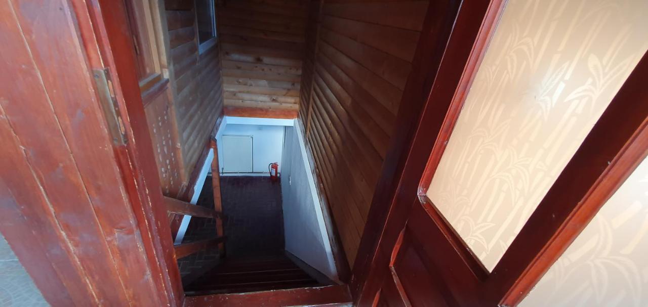 Вилла Casa Colt De Rai Брезой Экстерьер фото