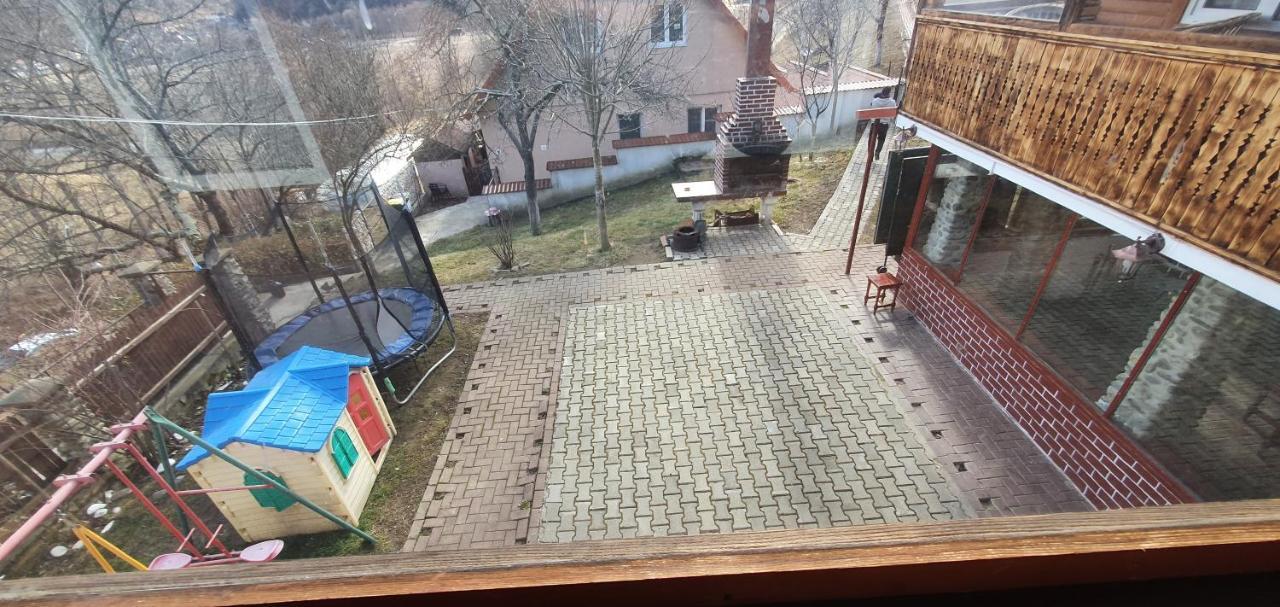 Вилла Casa Colt De Rai Брезой Экстерьер фото